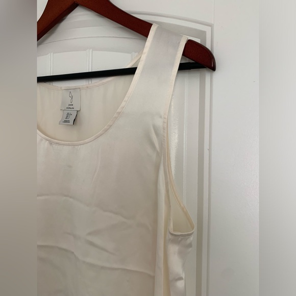 Joie Ivory Silk Tank Top Blouse Size Large NWOT - Picture 2 of 4